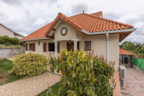 VILLA de charme SAINTE LUCE